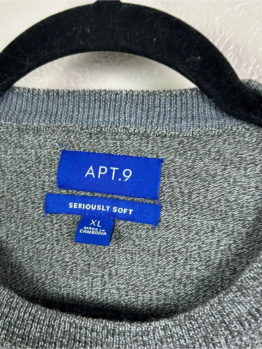 5 for$30 Apt. 9 Men's Heathered Gray Crewneck Knit Sweater 30% merino wool